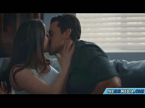❤️ Gnéas rómánsúil le mamaí busty maith ❤❌ Fucking linn